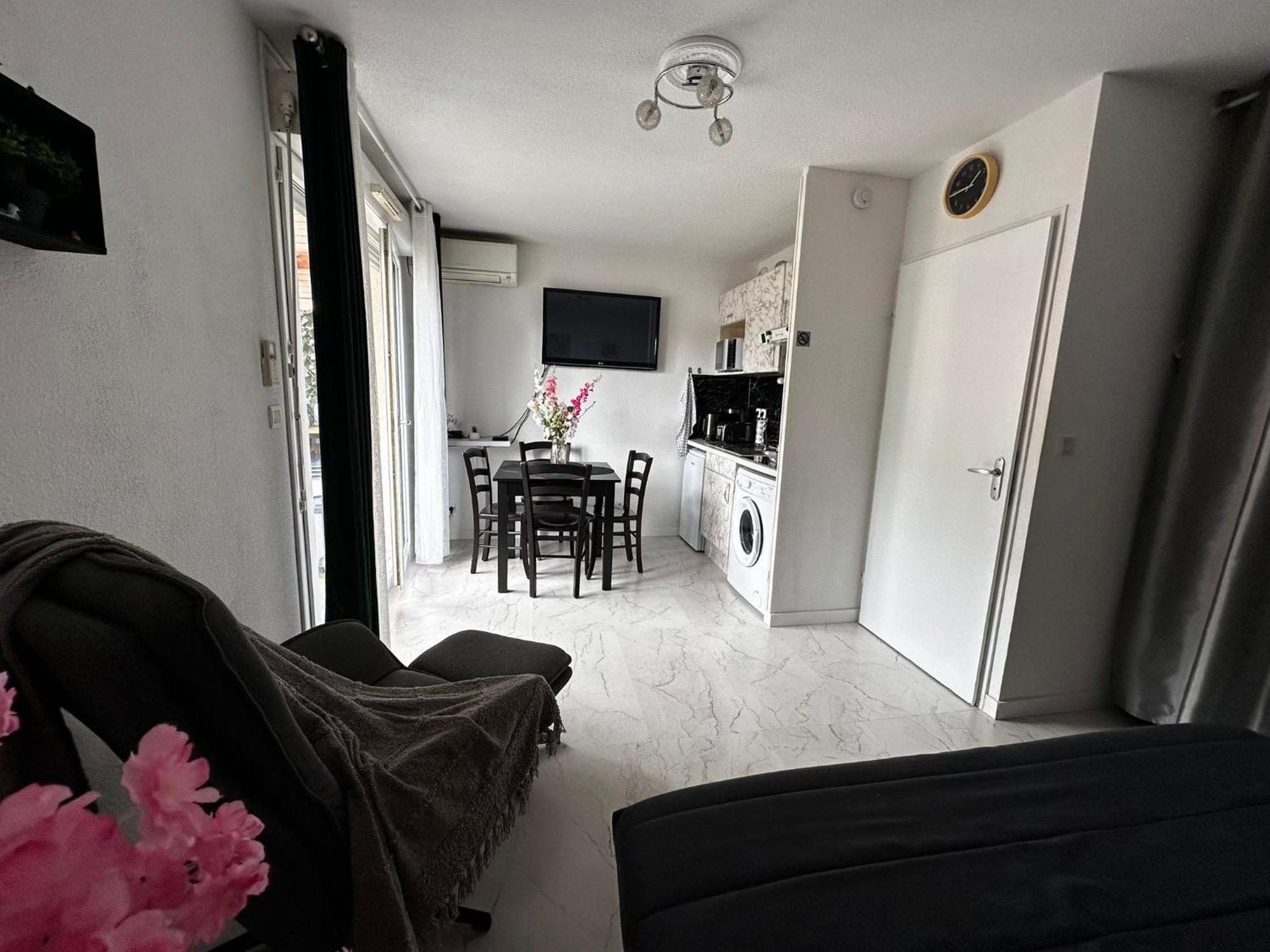 Appartement Ararat à Lourdes Extérieur photo