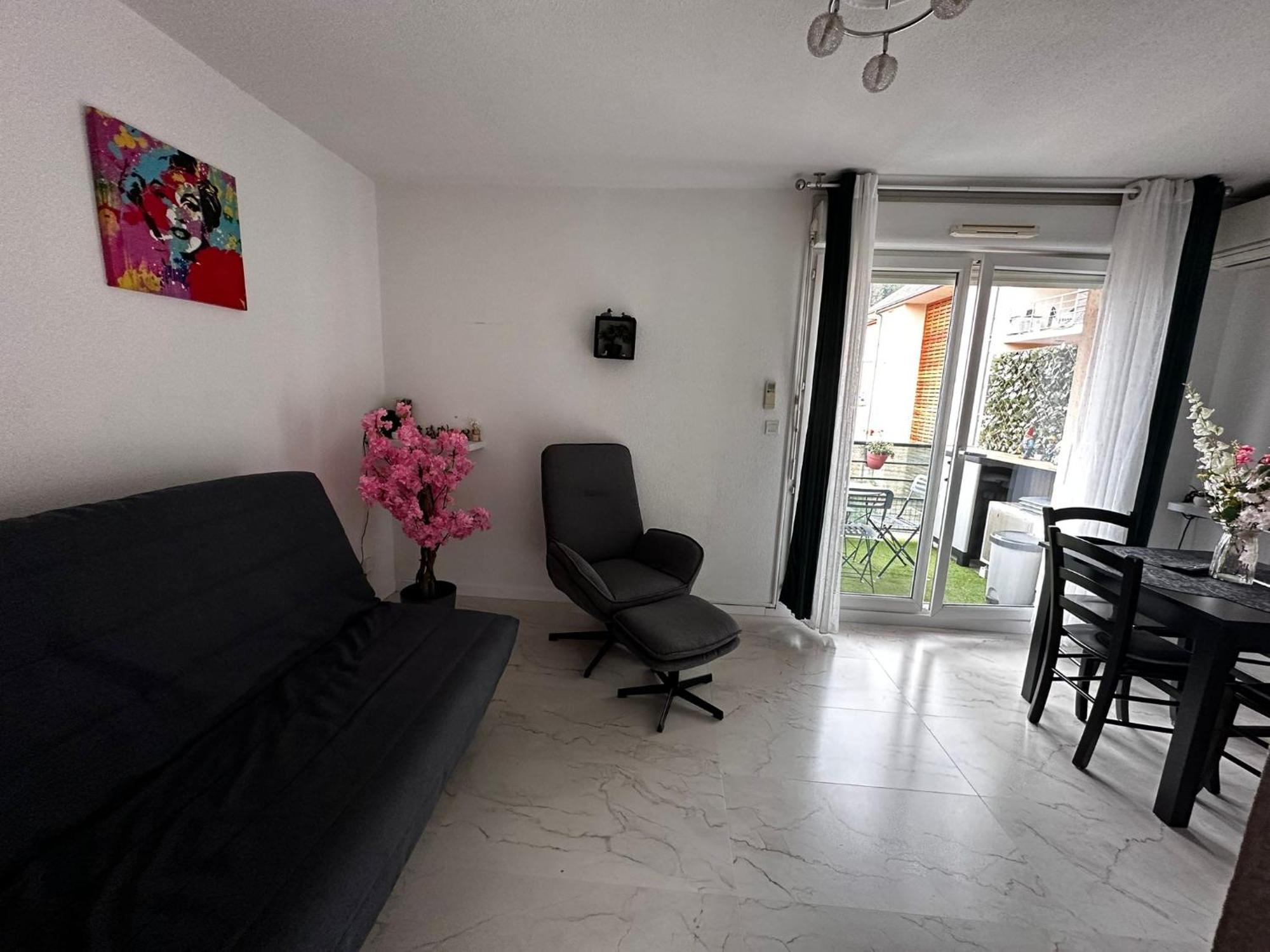 Appartement Ararat à Lourdes Extérieur photo